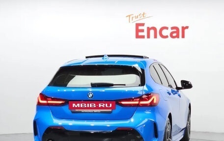 BMW 1 серия, 2021 год, 2 740 000 рублей, 2 фотография