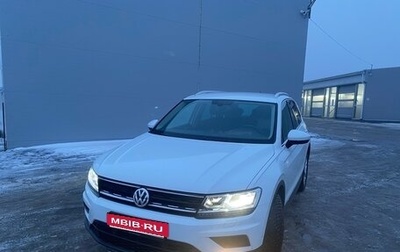 Volkswagen Tiguan II, 2017 год, 2 150 000 рублей, 1 фотография