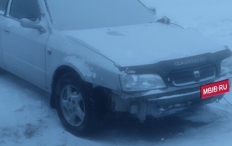 Toyota Vista, 1996 год, 155 000 рублей, 1 фотография