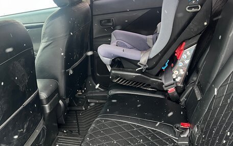 Mitsubishi Outlander III рестайлинг 3, 2021 год, 1 998 000 рублей, 4 фотография