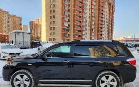 Toyota Highlander III, 2011 год, 2 199 000 рублей, 3 фотография