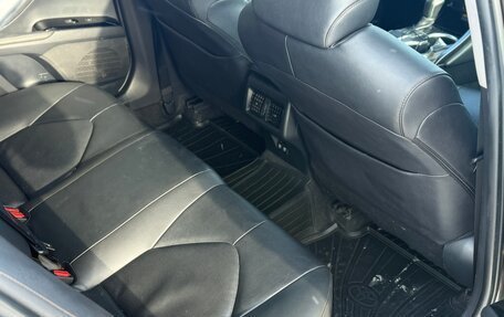 Toyota Camry, 2020 год, 2 800 000 рублей, 9 фотография