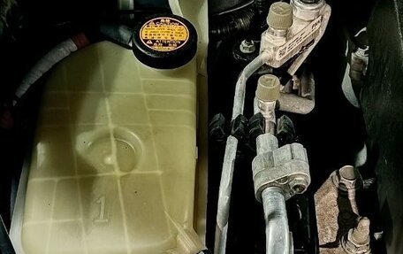 Toyota Avensis III рестайлинг, 2010 год, 1 100 000 рублей, 21 фотография