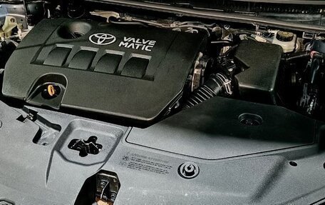 Toyota Avensis III рестайлинг, 2010 год, 1 100 000 рублей, 25 фотография