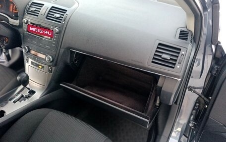 Toyota Avensis III рестайлинг, 2010 год, 1 100 000 рублей, 14 фотография