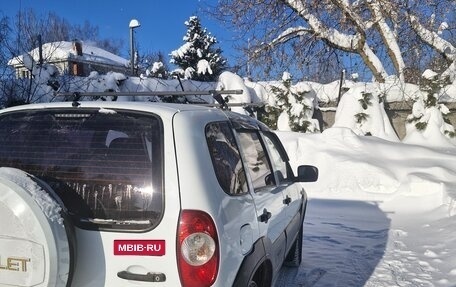 Chevrolet Niva I рестайлинг, 2015 год, 650 000 рублей, 9 фотография