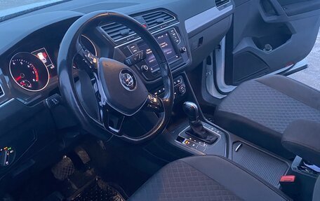 Volkswagen Tiguan II, 2017 год, 2 150 000 рублей, 12 фотография