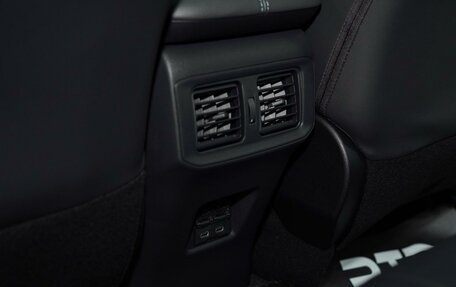 Toyota RAV4, 2025 год, 3 990 000 рублей, 21 фотография