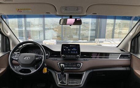Hyundai Grand Starex Grand Starex I рестайлинг 2, 2019 год, 3 099 000 рублей, 11 фотография