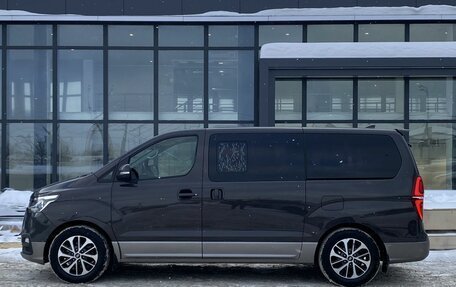 Hyundai Grand Starex Grand Starex I рестайлинг 2, 2019 год, 3 099 000 рублей, 8 фотография