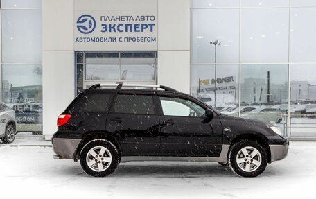 Mitsubishi Outlander III рестайлинг 3, 2007 год, 750 000 рублей, 4 фотография