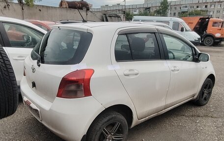 Toyota Vitz, 2005 год, 224 230 рублей, 3 фотография