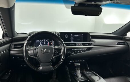 Lexus ES VII, 2020 год, 4 698 999 рублей, 8 фотография