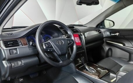 Toyota Camry, 2016 год, 1 955 000 рублей, 18 фотография