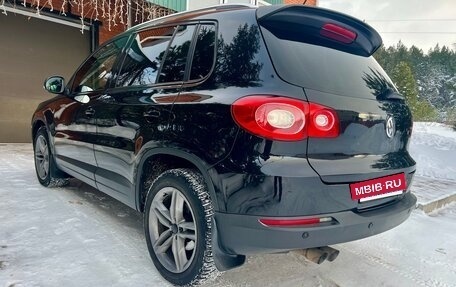 Volkswagen Tiguan I, 2010 год, 990 000 рублей, 10 фотография
