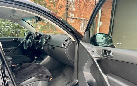 Volkswagen Tiguan I, 2010 год, 990 000 рублей, 14 фотография