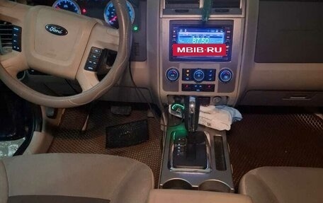 Ford Escape II, 2008 год, 830 000 рублей, 17 фотография