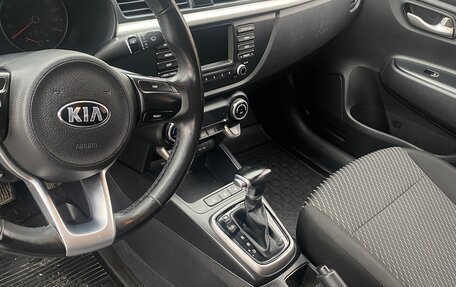 KIA Rio IV, 2017 год, 1 365 000 рублей, 9 фотография