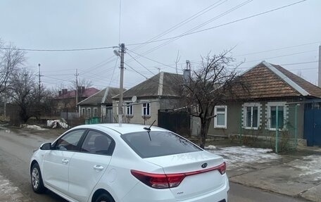 KIA Rio IV, 2017 год, 1 365 000 рублей, 5 фотография