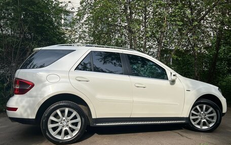 Mercedes-Benz M-Класс, 2011 год, 1 650 000 рублей, 3 фотография