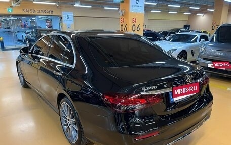 Mercedes-Benz E-Класс, 2021 год, 5 320 000 рублей, 6 фотография