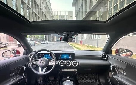 Mercedes-Benz A-Класс, 2022 год, 1 800 001 рублей, 7 фотография