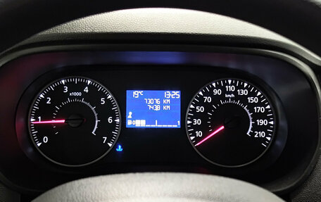 Renault Duster, 2022 год, 1 899 000 рублей, 16 фотография