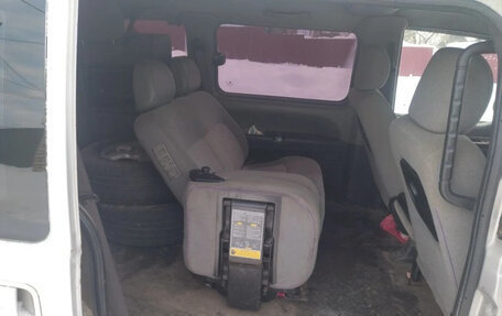 Hyundai Starex I рестайлинг, 2004 год, 750 000 рублей, 7 фотография