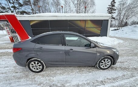 Hyundai Solaris II рестайлинг, 2016 год, 1 100 000 рублей, 4 фотография