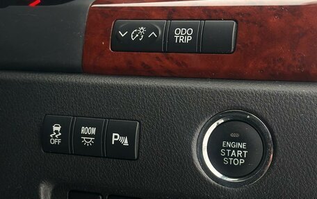 Toyota Vellfire I, 2010 год, 2 450 000 рублей, 13 фотография