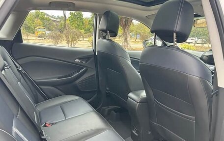 Chevrolet Tracker, 2022 год, 1 422 125 рублей, 13 фотография