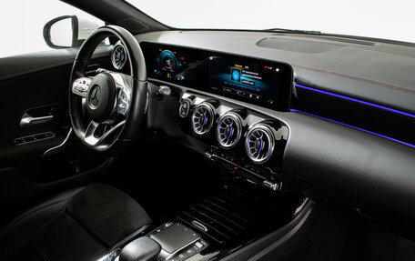 Mercedes-Benz CLA, 2021 год, 2 460 000 рублей, 8 фотография