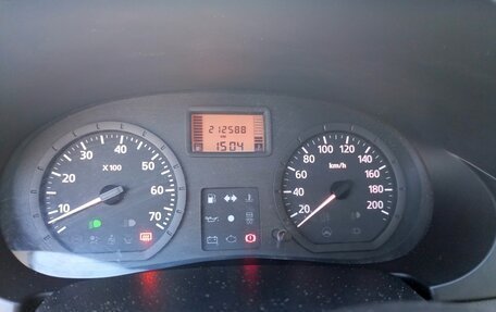 Renault Logan I, 2005 год, 350 000 рублей, 12 фотография