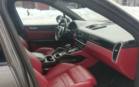 Porsche Cayenne III, 2020 год, 6 400 000 рублей, 2 фотография