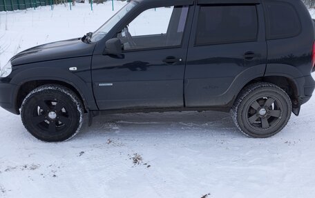 Chevrolet Niva I рестайлинг, 2015 год, 600 000 рублей, 10 фотография