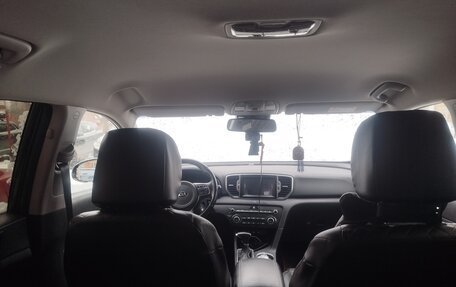 KIA Sportage IV рестайлинг, 2017 год, 2 400 000 рублей, 5 фотография