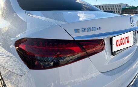 Mercedes-Benz E-Класс, 2020 год, 5 500 000 рублей, 29 фотография