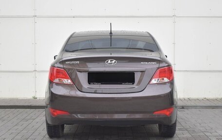 Hyundai Solaris II рестайлинг, 2015 год, 1 100 000 рублей, 5 фотография