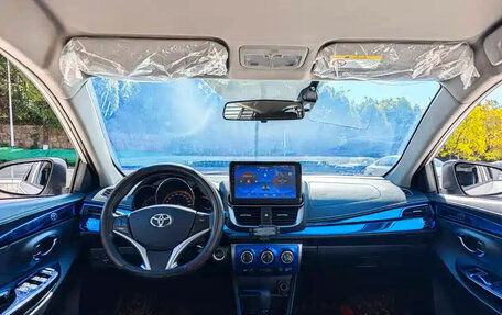 Toyota Yaris, 2023 год, 1 323 838 рублей, 8 фотография