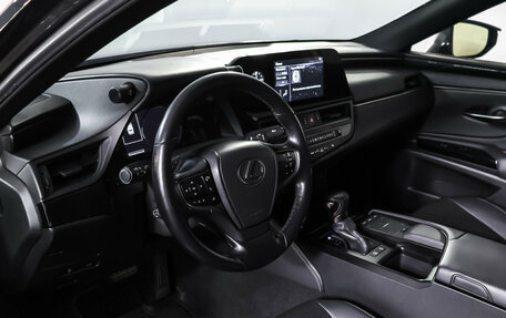 Lexus ES VII, 2021 год, 3 890 000 рублей, 15 фотография