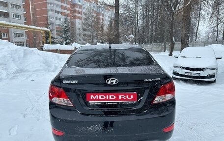 Hyundai Solaris II рестайлинг, 2011 год, 680 000 рублей, 7 фотография