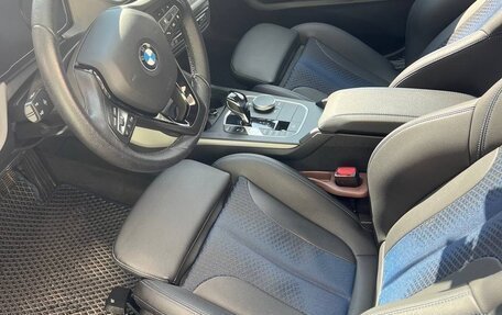 BMW 1 серия, 2020 год, 2 300 000 рублей, 5 фотография