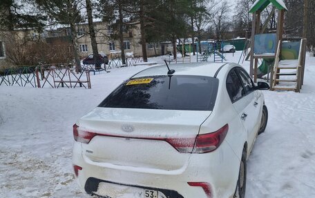 KIA Rio IV, 2018 год, 1 000 000 рублей, 4 фотография