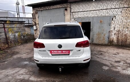 Volkswagen Touareg III, 2012 год, 1 687 000 рублей, 6 фотография