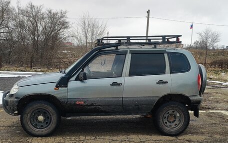 Chevrolet Niva I рестайлинг, 2004 год, 370 000 рублей, 2 фотография