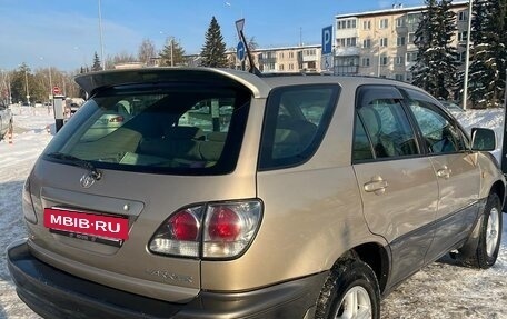 Toyota Harrier, 2002 год, 1 100 000 рублей, 3 фотография