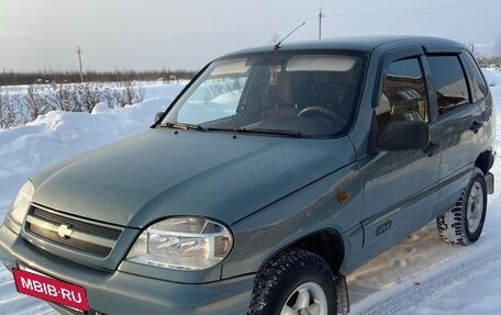 Chevrolet Niva I рестайлинг, 2006 год, 350 000 рублей, 2 фотография
