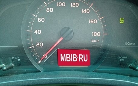 Toyota Vitz, 2011 год, 700 000 рублей, 10 фотография