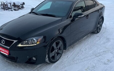 Lexus IS II рестайлинг 2, 2011 год, 1 876 000 рублей, 11 фотография