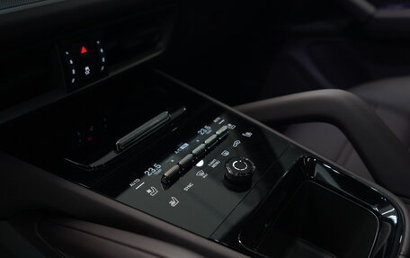 Porsche Cayenne III, 2026 год, 22 316 276 рублей, 15 фотография